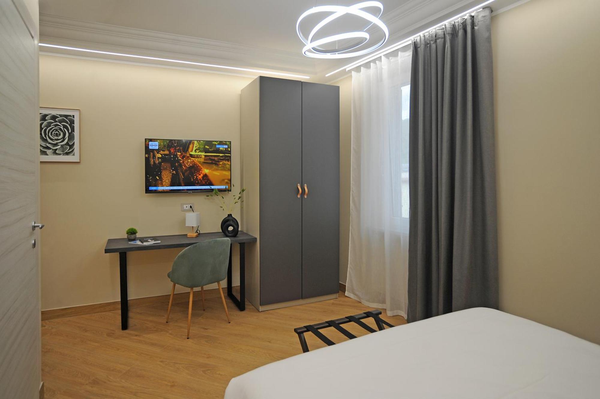 Mom Apartment Rooms&Suites Tivoli Ngoại thất bức ảnh
