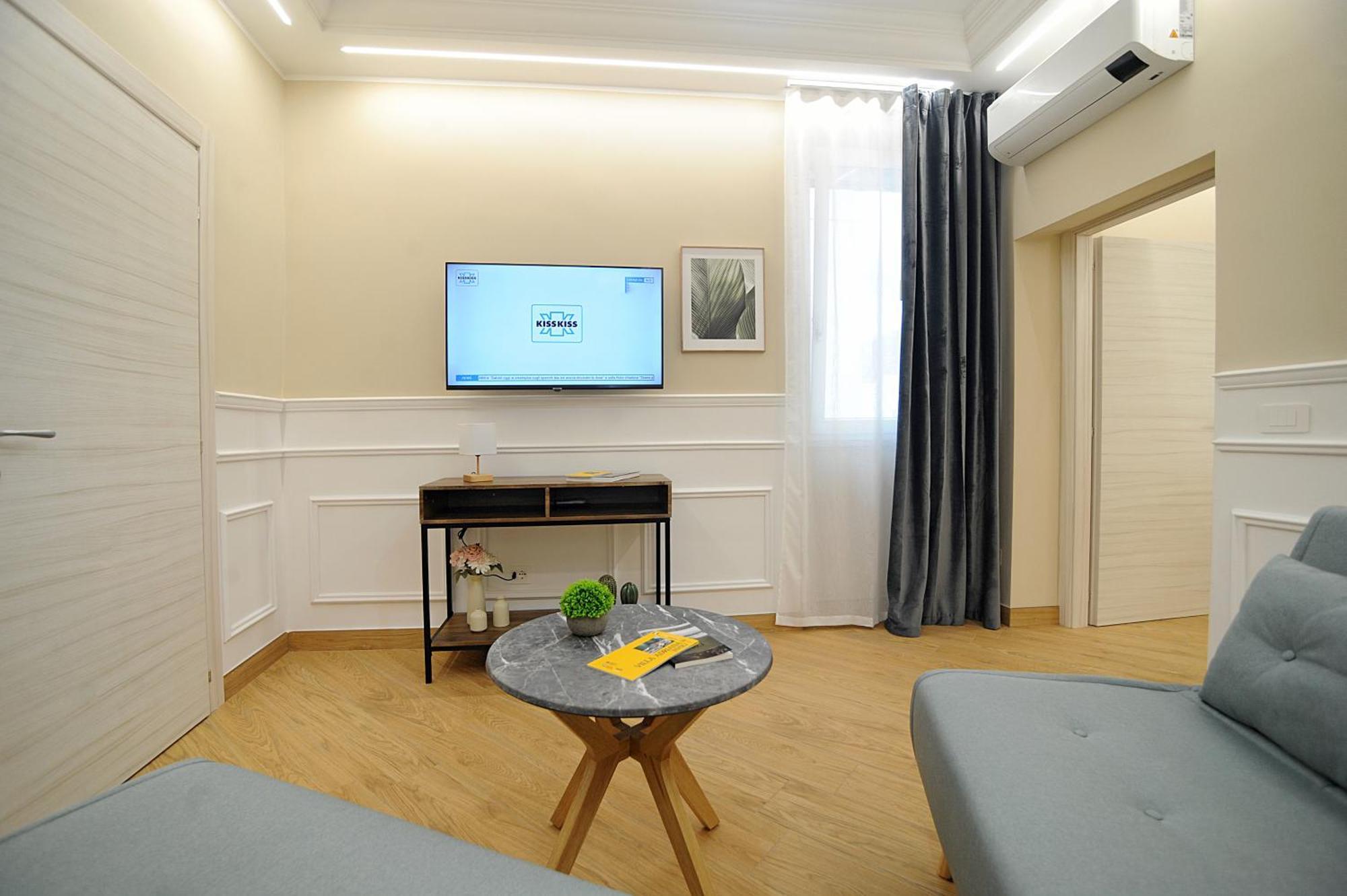 Mom Apartment Rooms&Suites Tivoli Ngoại thất bức ảnh
