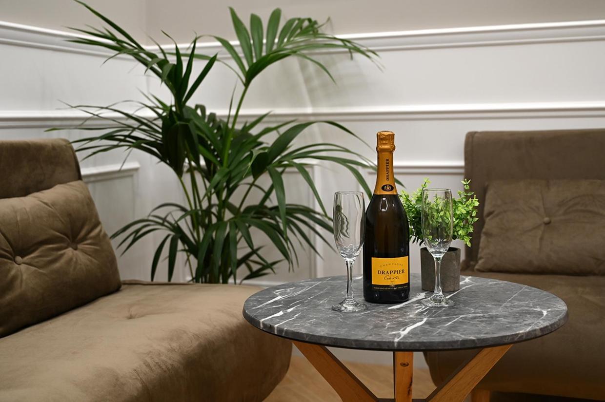 Mom Apartment Rooms&Suites Tivoli Ngoại thất bức ảnh