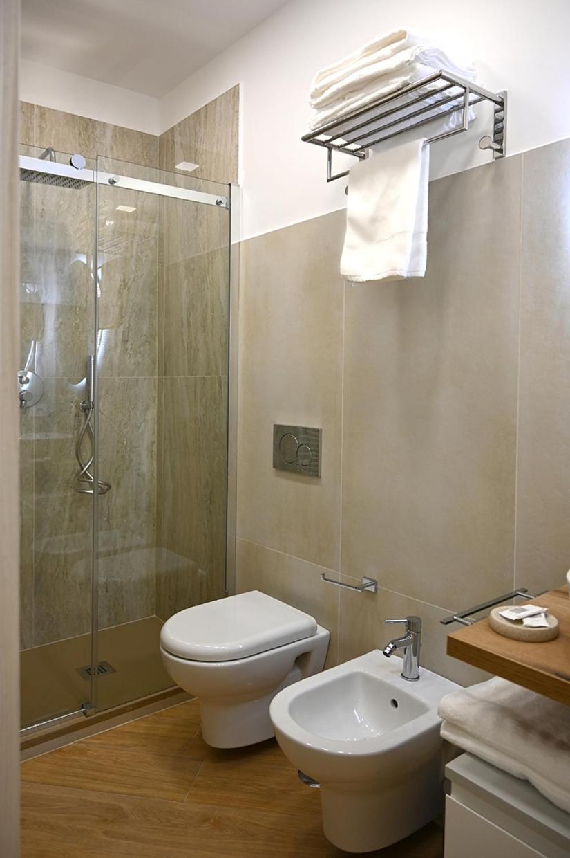 Mom Apartment Rooms&Suites Tivoli Ngoại thất bức ảnh