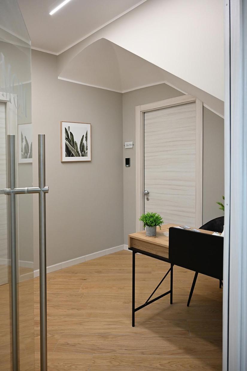 Mom Apartment Rooms&Suites Tivoli Ngoại thất bức ảnh